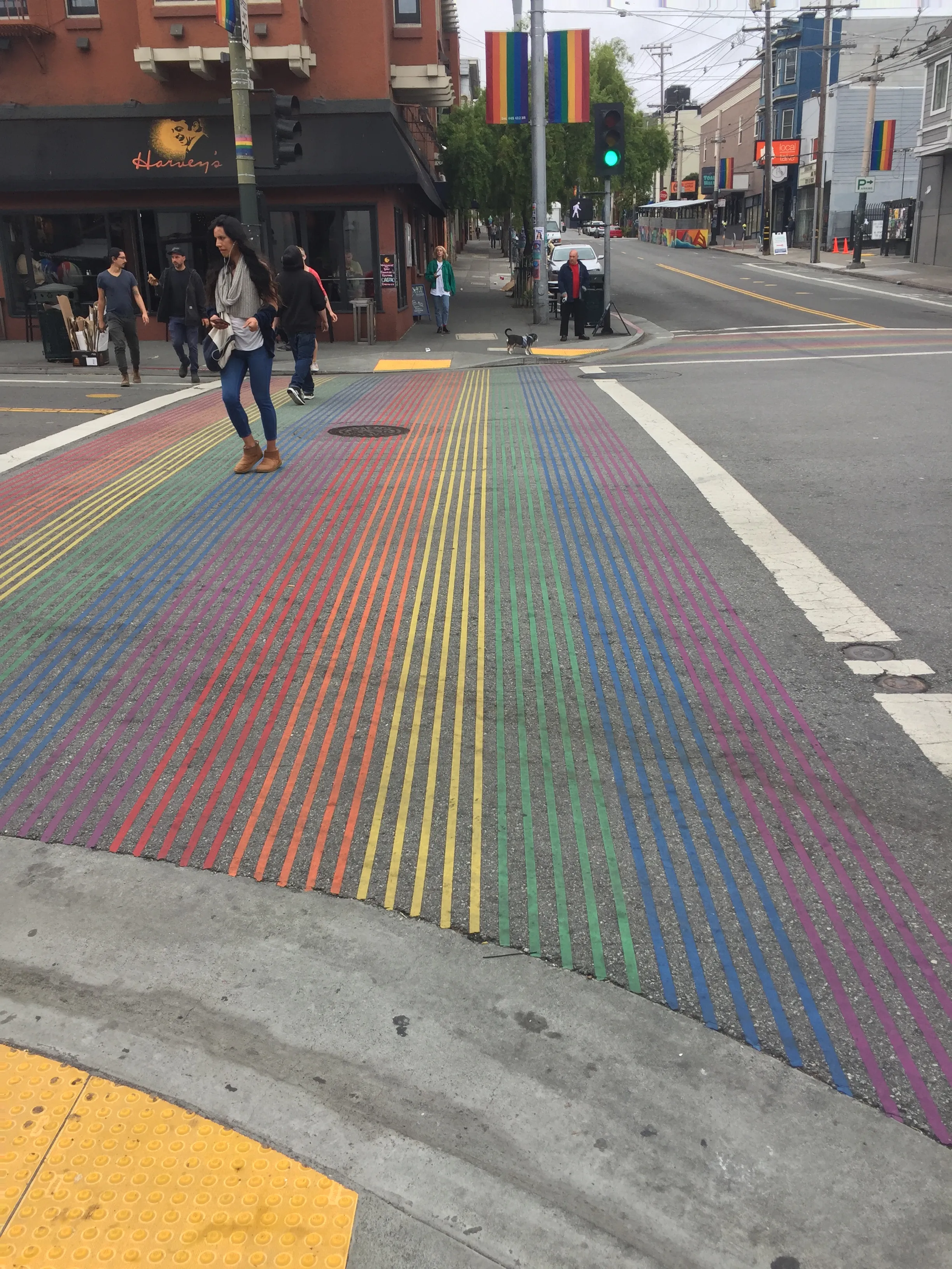 A freakin' rainbow
sidewalk!